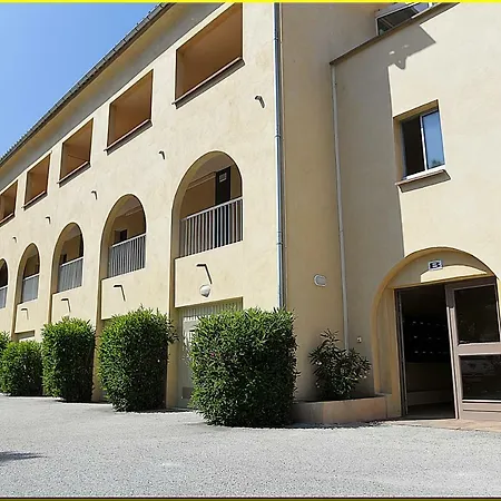 Pieds Dans L'eau شقة الجاجولا