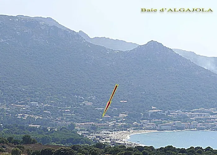 Appartement Studio Vue Mer Algajola (Corsica)
